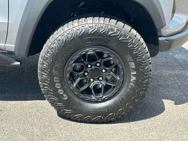 2024 Chevrolet Colorado 4WD Crew Cab ZR2