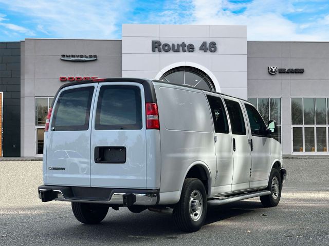 2024 Chevrolet Express Cargo Van RWD 2500 135
