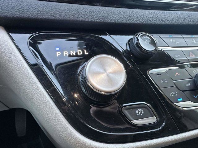 2024 Chrysler Pacifica Touring L 2024 Chrysler Pacifica Touring L