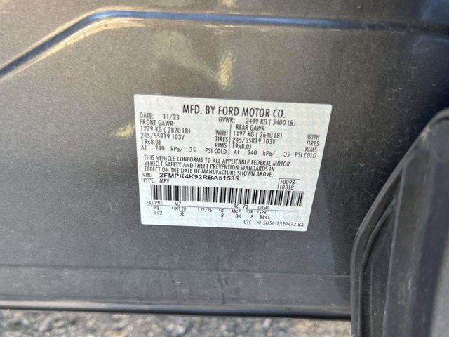 2024 Ford Edge Titanium