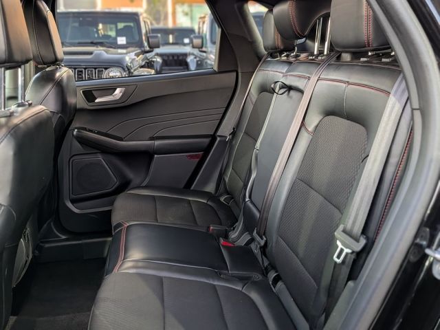 2024 Ford Escape ST-Line 2024 Ford Escape ST-Line