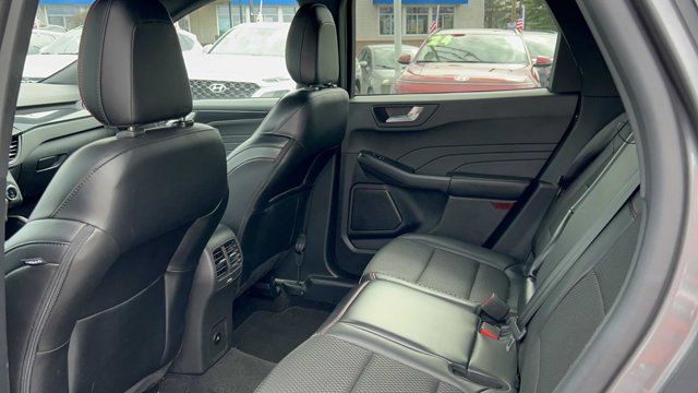 2024 Ford Escape ST-Line 2024 Ford Escape ST-Line