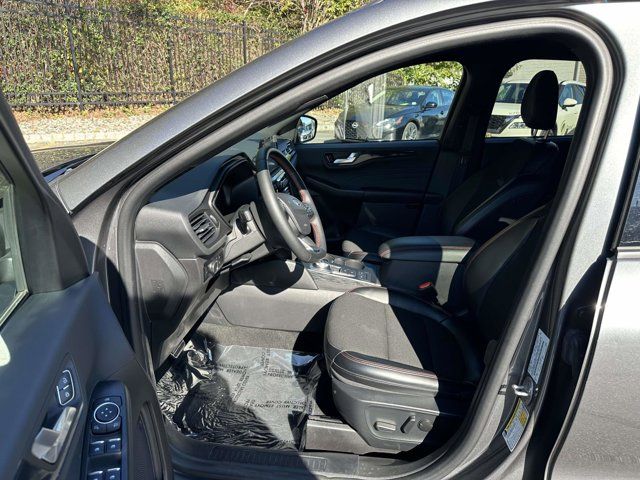 2024 Ford Escape ST-Line 2024 Ford Escape ST-Line