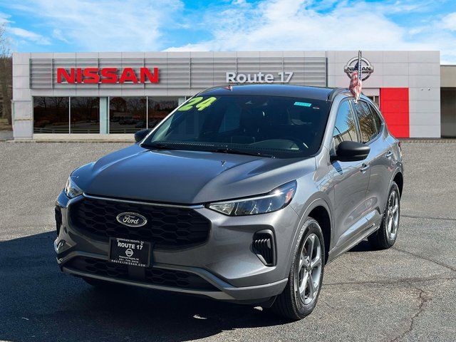 2024 Ford Escape ST-Line 2024 Ford Escape ST-Line