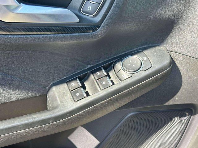 2024 Ford Escape ST-Line 2024 Ford Escape ST-Line