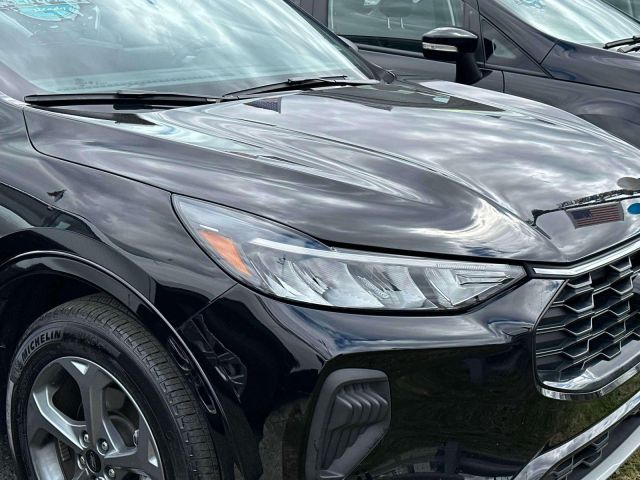 2024 Ford Escape ST-Line AWD