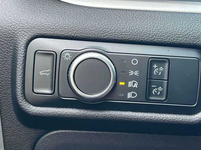 2024 Ford Explorer XLT 4WD