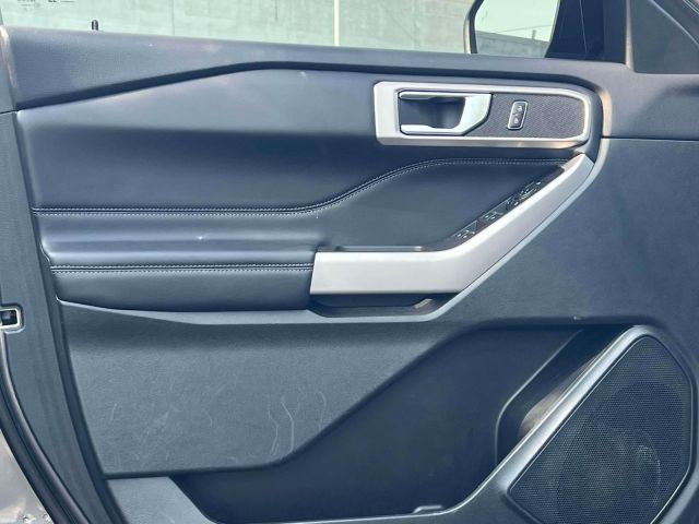 2024 Ford Explorer XLT 4WD