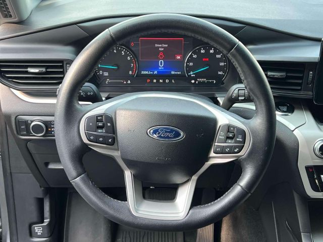 2024 Ford Explorer XLT 4WD