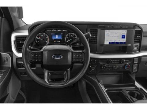 2024 Ford Super Duty F-350 SRW XLT