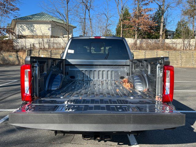 2024 Ford Super Duty F-350 SRW XL