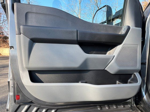 2024 Ford Super Duty F-350 SRW XL