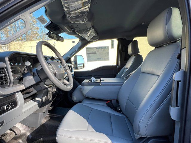 2024 Ford Super Duty F-350 SRW XL