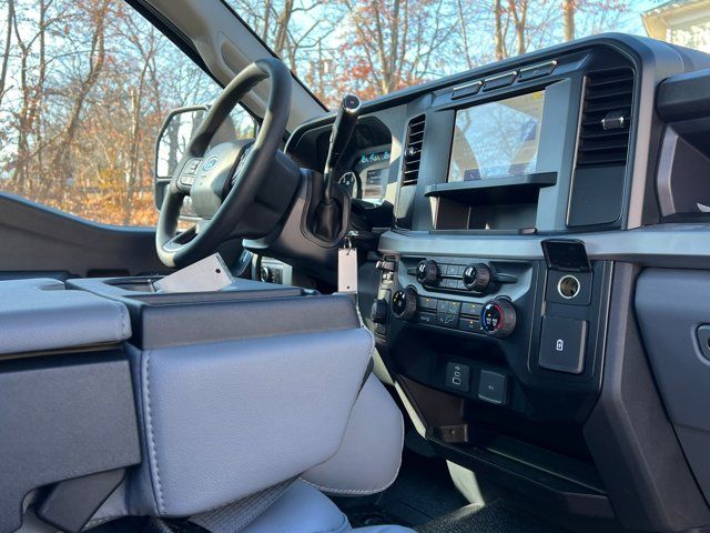 2024 Ford Super Duty F-350 SRW XL