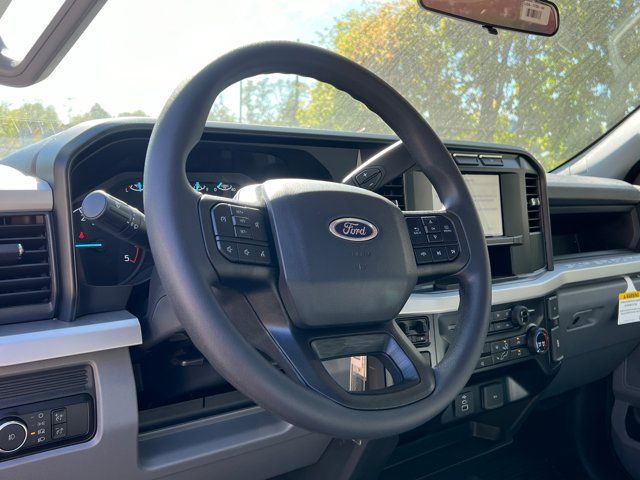 2024 Ford Super Duty F-350 SRW XL