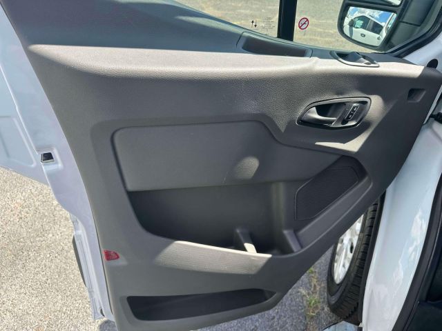 2024 Ford Transit Cargo Van T-250 130 Low Rf 9070 GVWR RWD