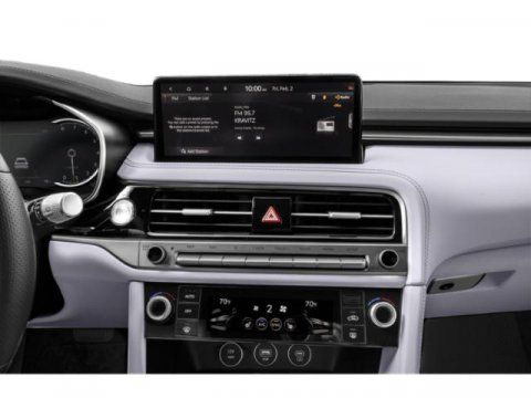 2024 Genesis G70 2.5T 2024 Genesis G70 2.5T