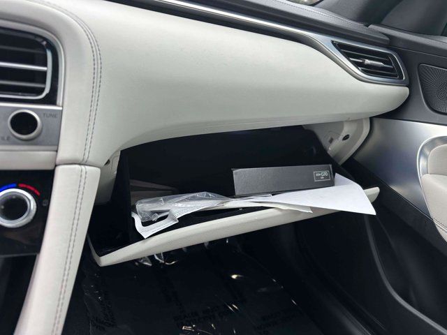 2024 Genesis G70 2.5T