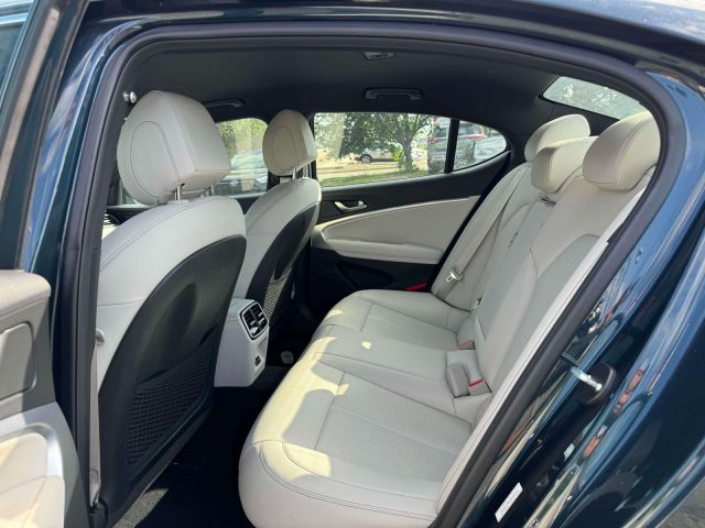 2024 Genesis G70 2.5T AWD
