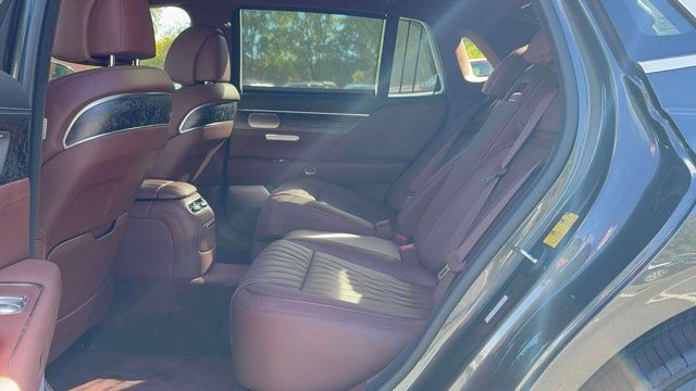 2024 Genesis G90 e-SC