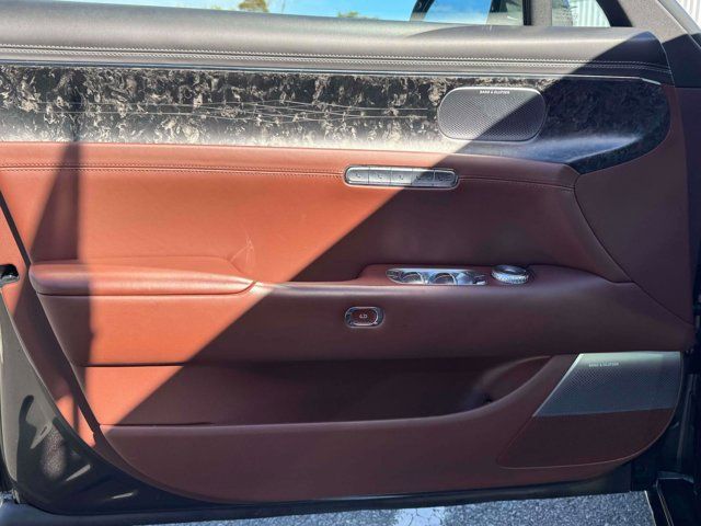 2024 Genesis G90 e-SC