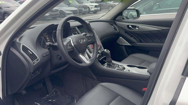 2024 INFINITI Q50 LUXE 2024 INFINITI Q50 LUXE