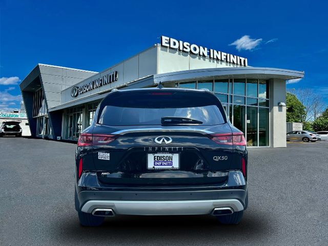 2024 INFINITI QX50 LUXE AWD