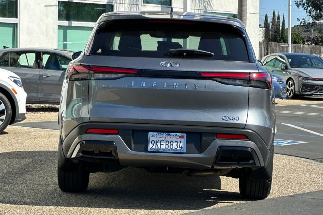 2024 INFINITI QX60 PURE