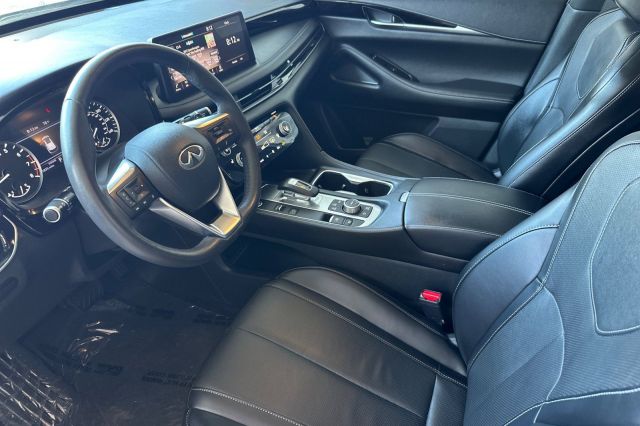 2024 INFINITI QX60 PURE