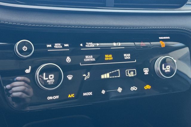 2024 INFINITI QX60 PURE