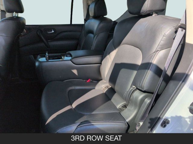 2024 INFINITI QX80 LUXE 2024 INFINITI QX80 LUXE