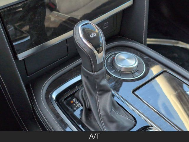 2024 INFINITI QX80 LUXE 2024 INFINITI QX80 LUXE