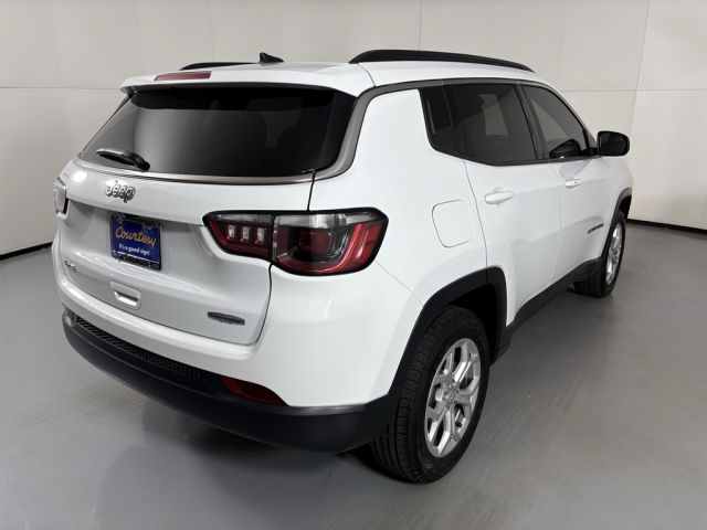 2024 Jeep Compass Latitude 2024 Jeep Compass Latitude