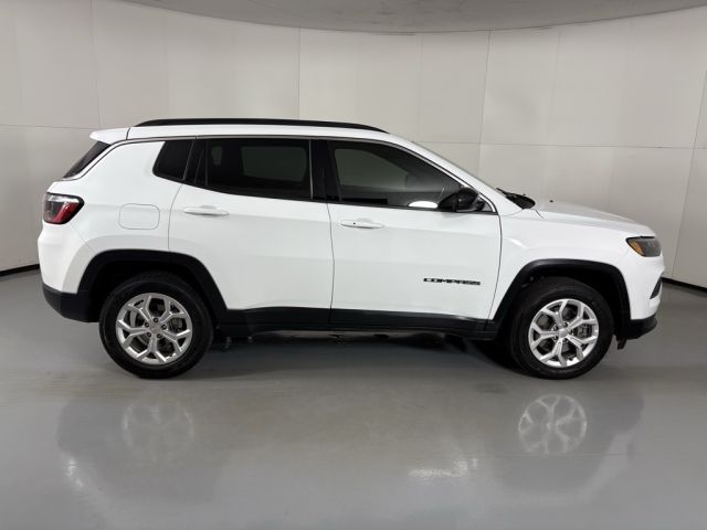 2024 Jeep Compass Latitude 2024 Jeep Compass Latitude