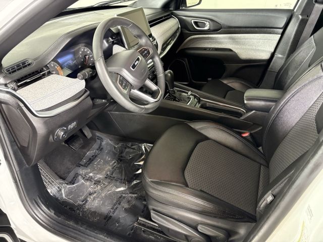 2024 Jeep Compass Latitude 2024 Jeep Compass Latitude