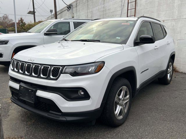 2024 Jeep Compass Latitude 2024 Jeep Compass Latitude