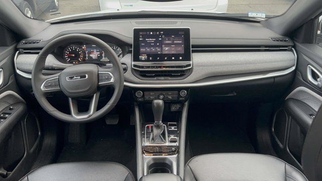 2024 Jeep Compass Latitude 2024 Jeep Compass Latitude