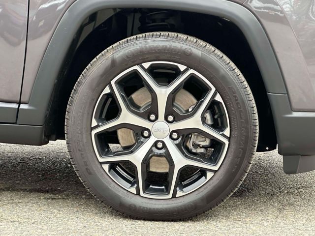 2024 Jeep Compass Limited 4x4 2024 Jeep Compass Limited 4x4