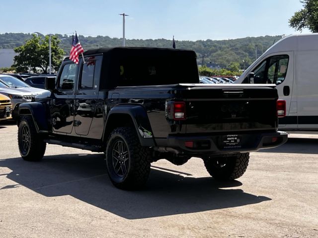 2024 Jeep Gladiator Sport S 4x4