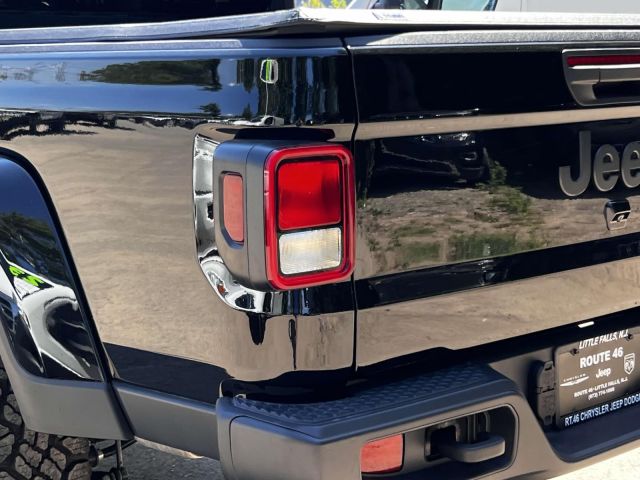2024 Jeep Gladiator Sport S 4x4