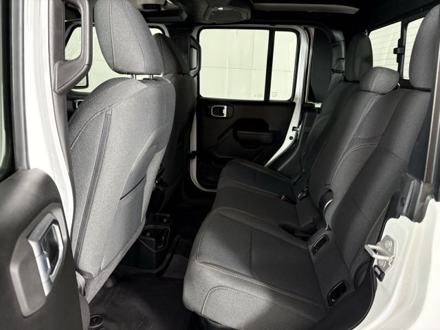 2024 Jeep Gladiator Sport S