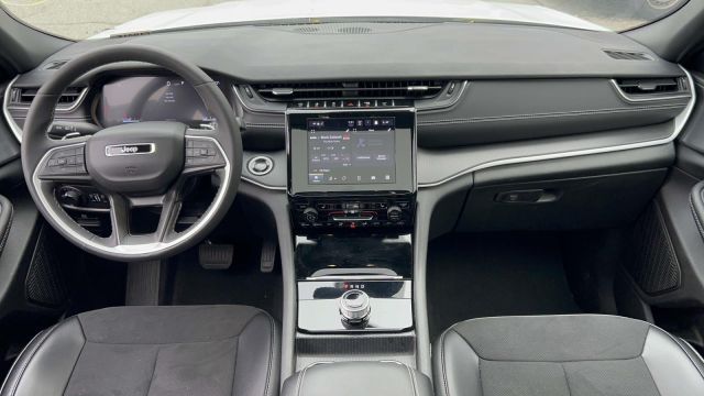 2024 Jeep Grand Cherokee Altitude X 4x4