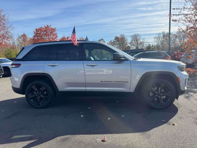 2024 Jeep Grand Cherokee Altitude X 4x4 2024 Jeep Grand Cherokee Altitude X 4x4