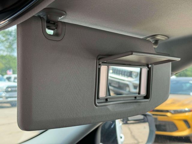2024 Jeep Grand Cherokee Laredo X 4x4