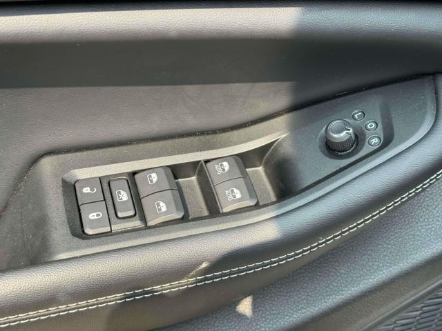2024 Jeep Grand Cherokee Laredo X 4x4