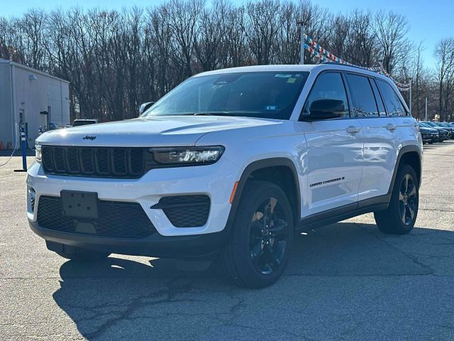 2024 Jeep Grand Cherokee Altitude X 4x4 2024 Jeep Grand Cherokee Altitude X 4x4