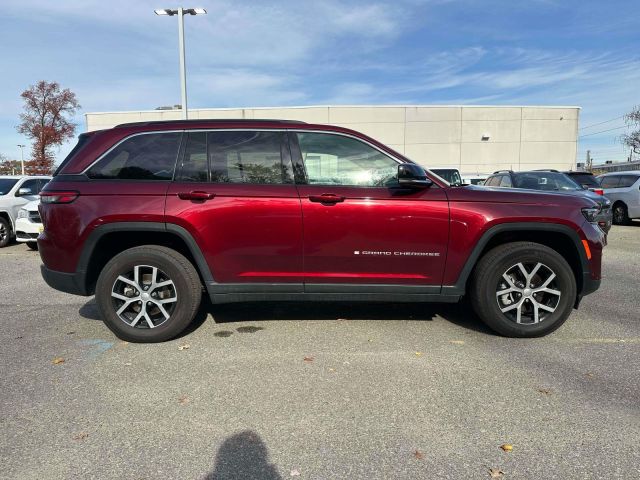 2024 Jeep Grand Cherokee Limited 4x4 2024 Jeep Grand Cherokee Limited 4x4