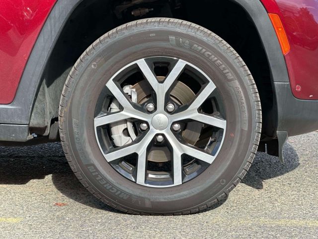 2024 Jeep Grand Cherokee Limited 4x4 2024 Jeep Grand Cherokee Limited 4x4