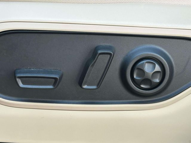 2024 Jeep Grand Cherokee Limited 4x4 2024 Jeep Grand Cherokee Limited 4x4