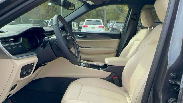 2024 Jeep Grand Cherokee 4xe 4x4 2024 Jeep Grand Cherokee 4xe 4x4